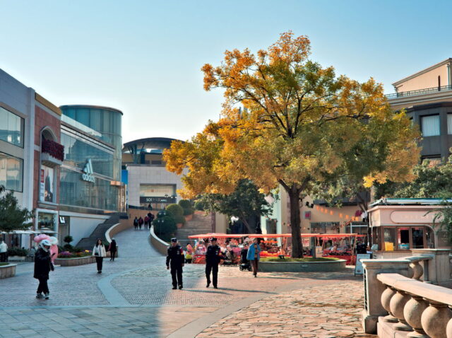 China, Beijing, Chaoyang District, Liangma River, Langang Shopping Center, 朝阳区, 亮马河