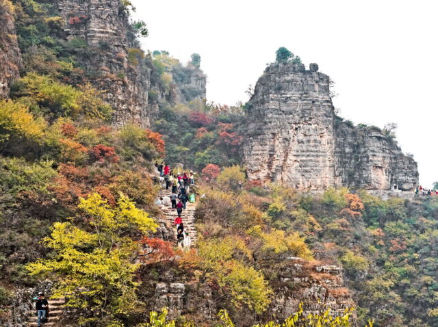 Taihang Mountains,  太行山,  Taihangshan mountains,  Hebei Province, China, 蚕姑庙南天门, Mount Cangyan