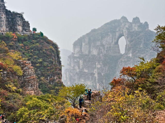 Taihang Mountains,  太行山,  Taihangshan mountains,  Hebei Province, China, 蚕姑庙南天门, Mount Cangyan