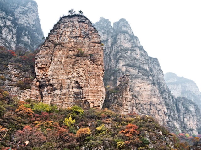 Taihang Mountains,  太行山,  Taihangshan mountains,  Hebei Province, China, 蚕姑庙南天门, Mount Cangyan