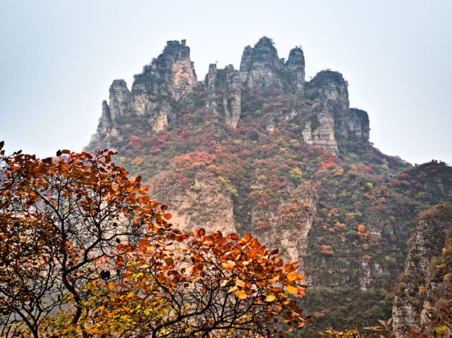 Taihang Mountains,  太行山,  Taihangshan mountains,  Hebei Province, China, 蚕姑庙南天门, Mount Cangyan